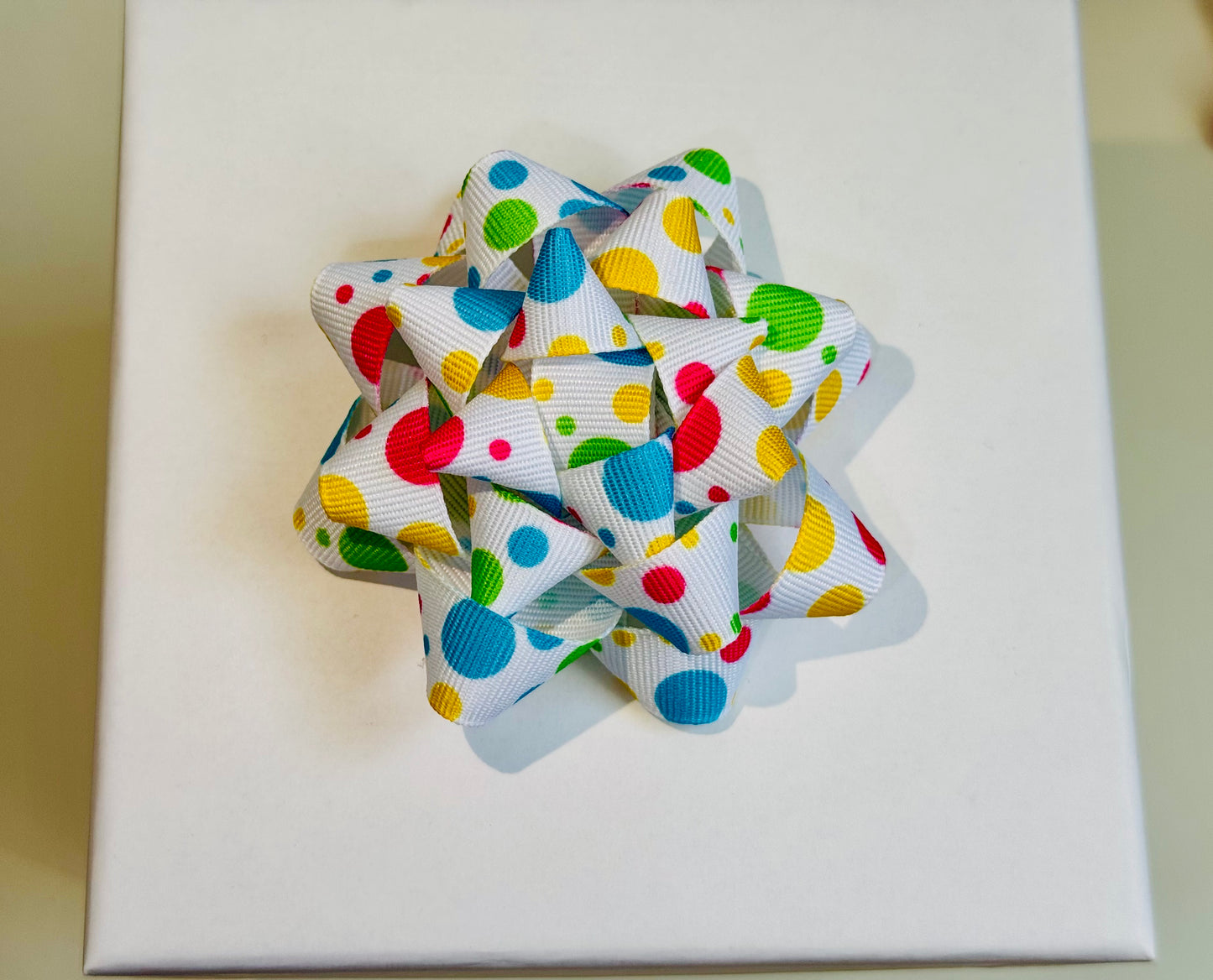 Gift Bow - Multicolored Dots