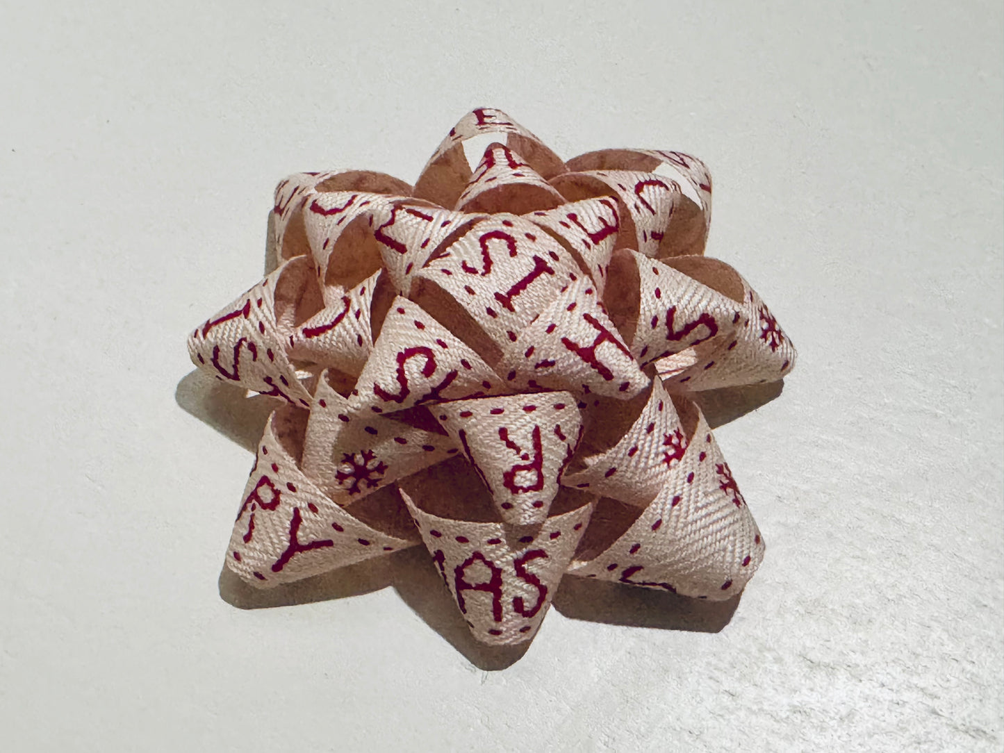 Holiday Gift Bow - Merry Christmas