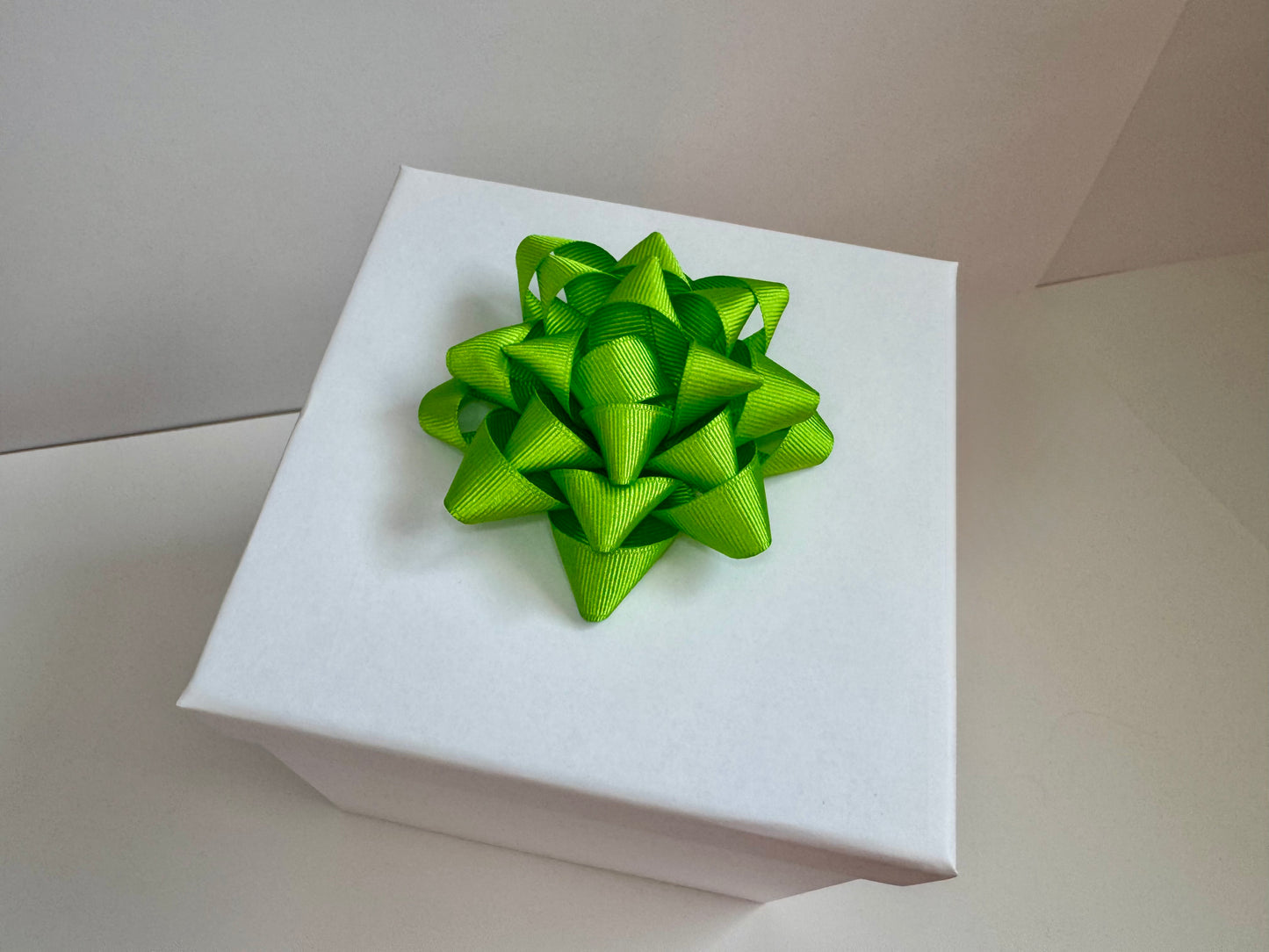 Gift Bow - Solid Color Grosgrain Ribbon