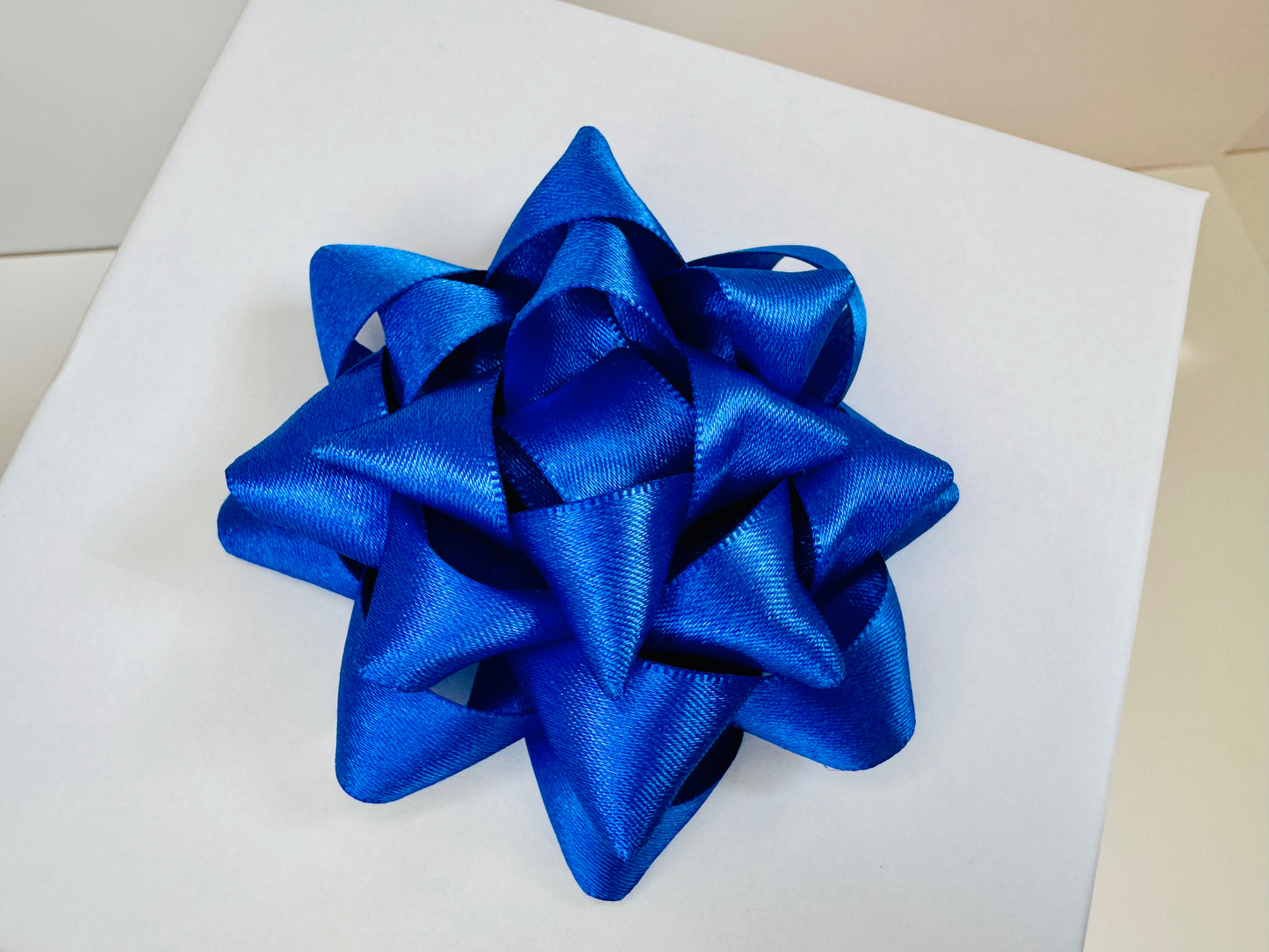 Gift Bow - Solid Color Satin Ribbon
