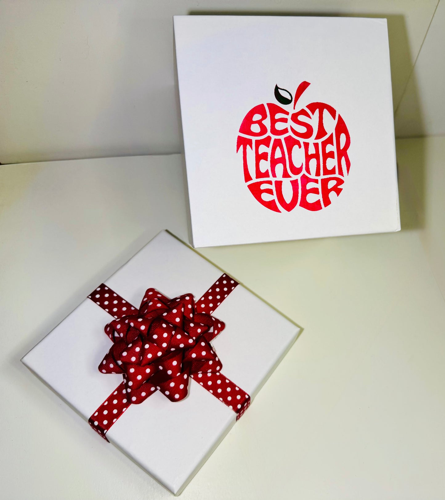 Gift Box Bundle - Best Teacher Ever Apple