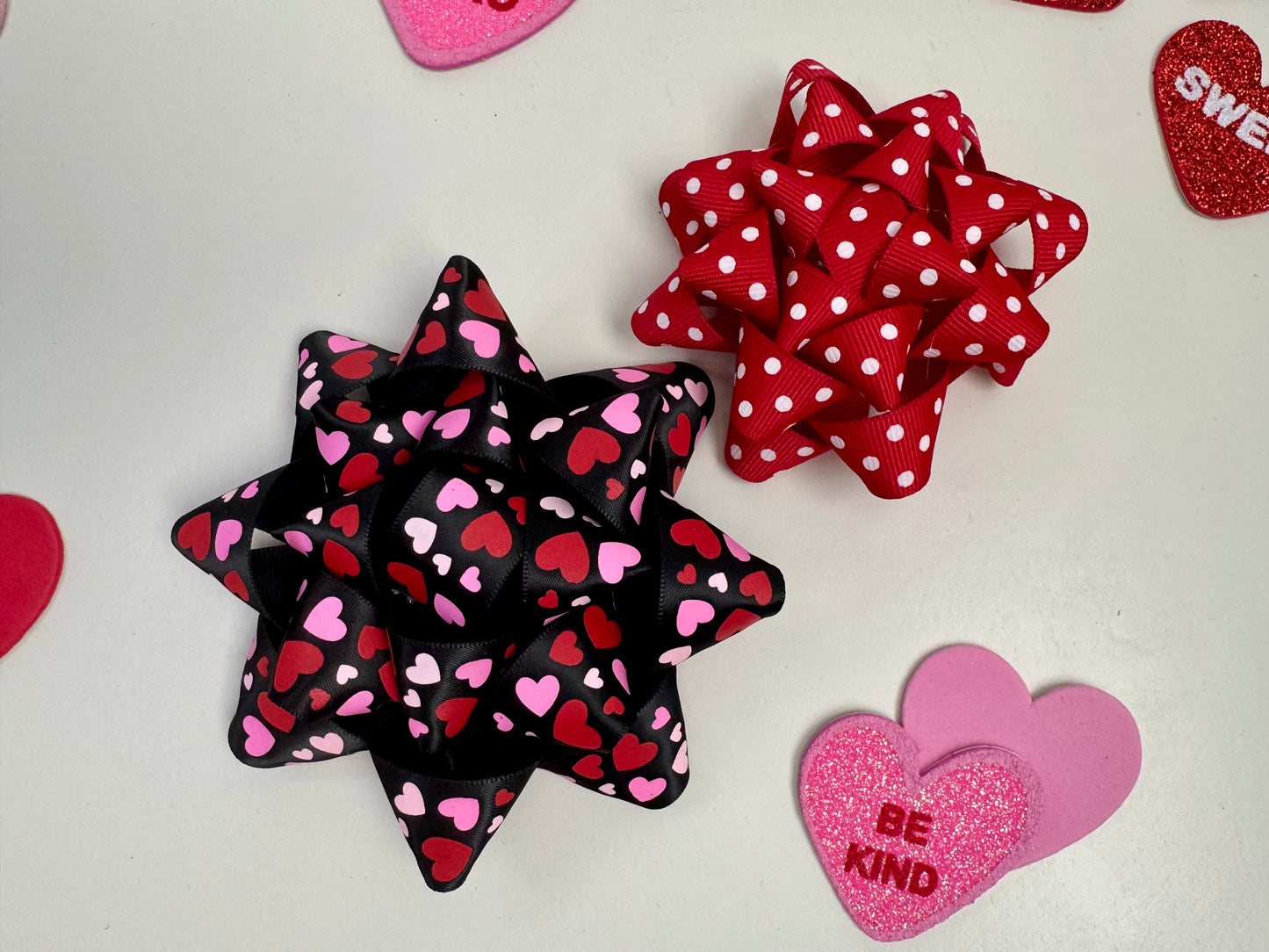 Gift Bow - Black with Pink and Red Hearts