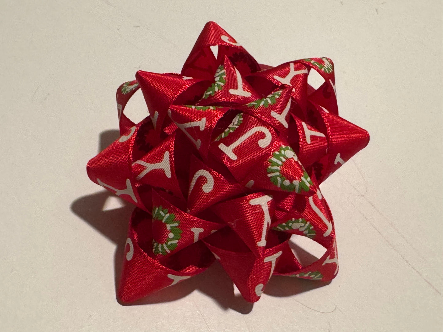 Holiday Gift Bow - Christmas Joy Wreath
